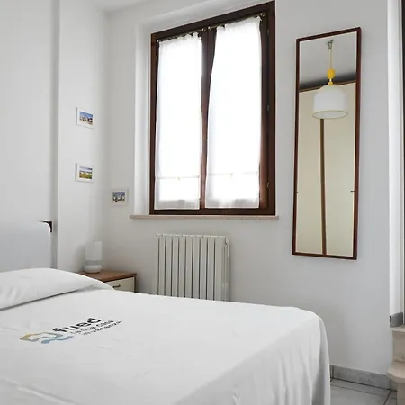 P056 - Porto Recanati, Comodo Trilocale Fronte Mare Appartamento Porto Recanati