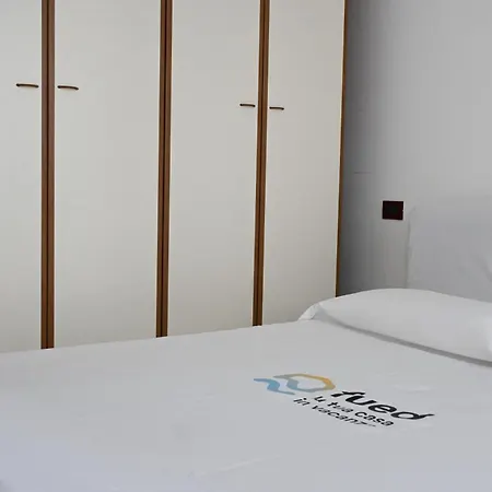 P056 - Porto Recanati, Comodo Trilocale Fronte Mare *