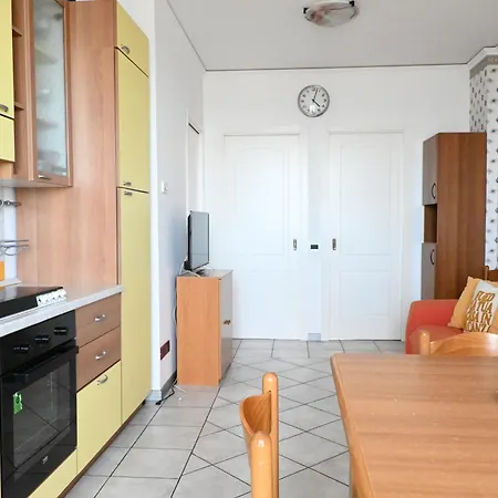 Lejlighed P056 - Porto Recanati, Comodo Trilocale Fronte Mare Porto Recanati
